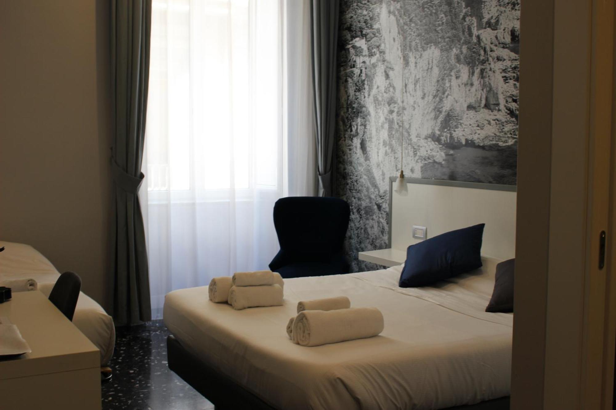 Beverello Rooms Neapel Exterior foto