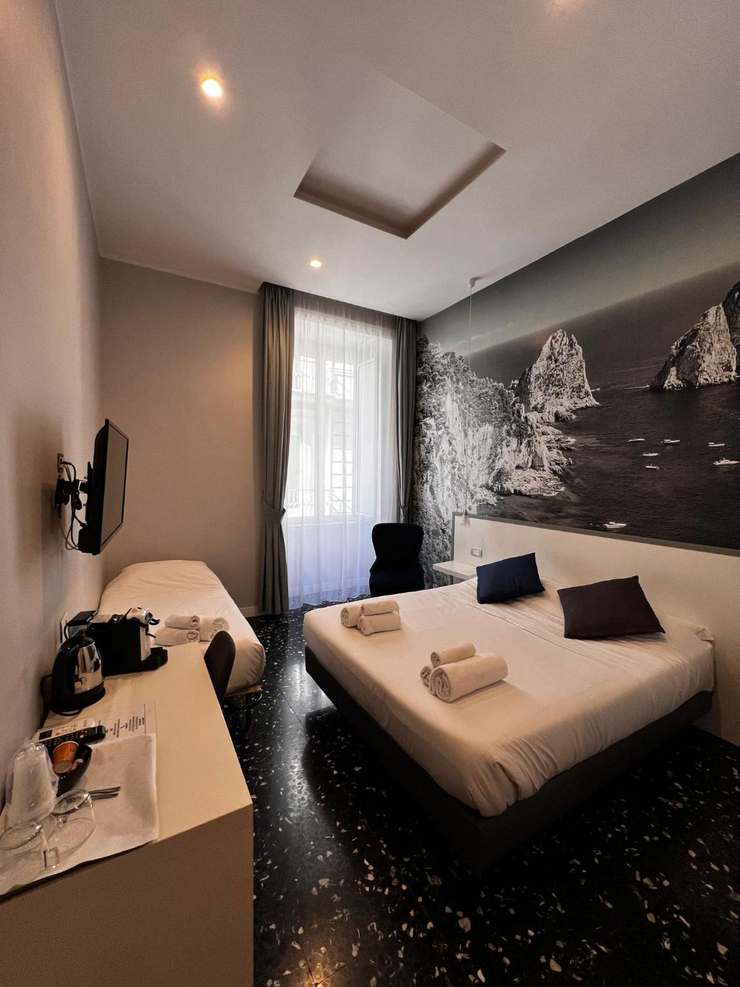 Beverello Rooms Neapel Exterior foto